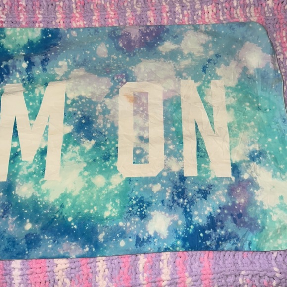 💙🤍 VS PINK RARE HTF "DREAM ON" Body Pillowcase 🤍💙 - Picture 4 of 10